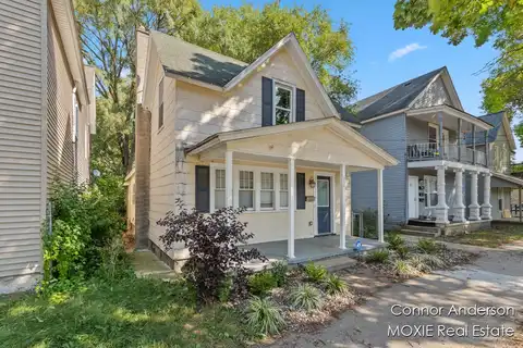 936 Mcreynolds Avenue NW, Grand Rapids, MI 49504