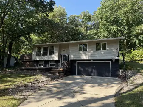 18291 Forest Avenue, Spring Lake, MI 49456