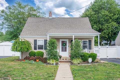 90 Burnside Pl, Wanaque, NJ 07420