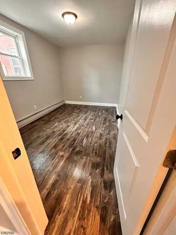 405 Elizabeth Ave, Elizabeth, NJ 07206
