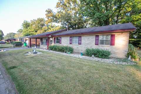 1525 N 27th St, Columbus, MS 39701