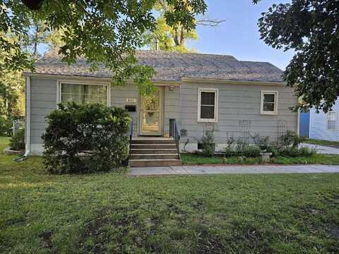 411 W 5th, Ellinwood, KS 67526
