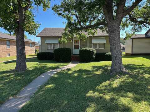 2106 Madison, Great Bend, KS 67530