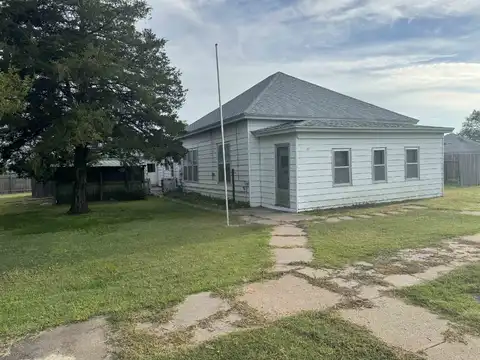 117 Tucker, Jetmore, KS 67854
