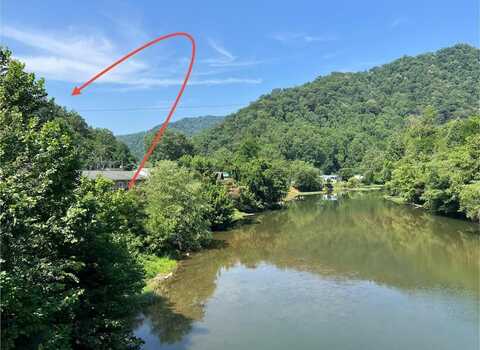Sandlick Branch Rd., Bruno, WV 25701