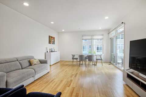 474 BUFFALO CT, West New York, NJ 07093