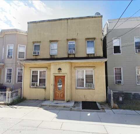 557 59TH ST, West New York, NJ 07093