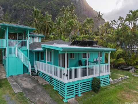 51-450 Kekio Road, Kaaawa, HI 96730
