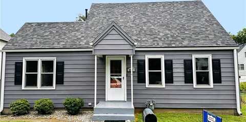 927 Columbia Avenue, Leavenworth, KS 66048
