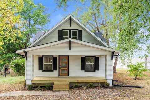810 NW Thieme Street, Grain Valley, MO 64029