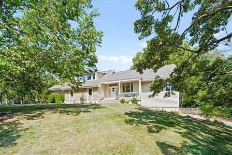 21019 BITTERSWEET Drive, Lenexa, KS 66220