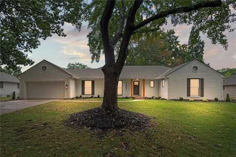 7801 W 98th Terrace, Overland Park, KS 66212
