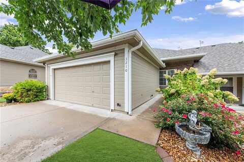 3210 NW 67th Court, Kansas City, MO 64151