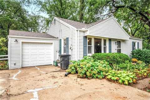 47 N 77th Street, Kansas City, KS 66111