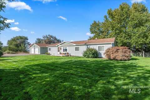 31211 Apple Valley Road, Parma, ID 83660