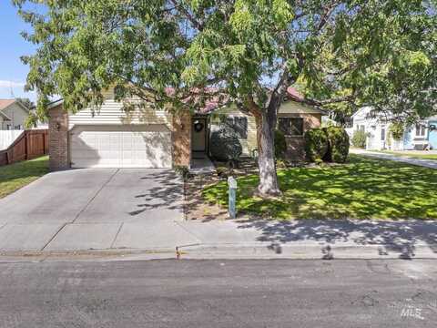 833 Monroe Street, Twin Falls, ID 83301