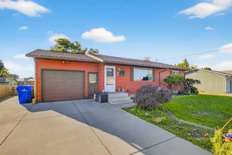 3334 11th St C, Lewiston, ID 83501