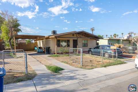 38 Las Flores Dr, Calexico, CA 92231