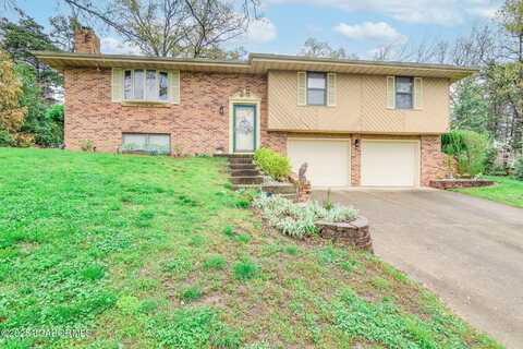 2413 PARKCREST DRIVE, Jefferson City, MO 65101