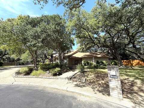 10206 Pemhaven, San Antonio, TX 78240