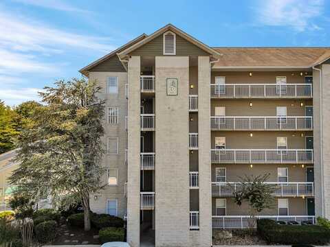 205 Ogle Drive, Pigeon Forge, TN 37863