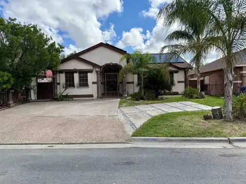 9666 White Wing Lp, Laredo, TX 78045