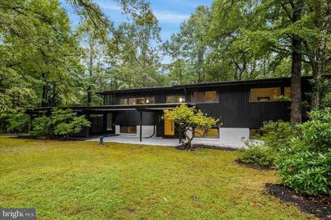 9307 CORONADO TER, FAIRFAX, VA 22031