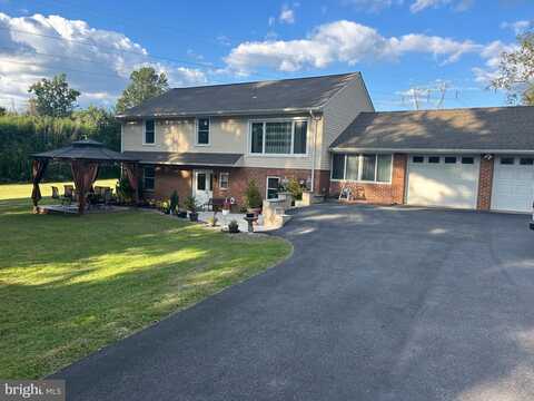 159 PLANEBROOK RD, MALVERN, PA 19355