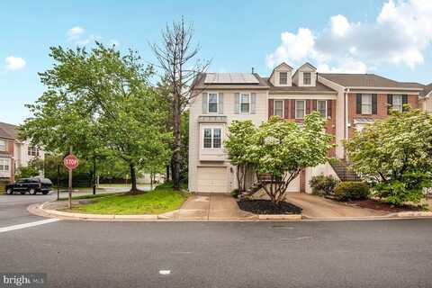 45544 WHITCOMB SQ, STERLING, VA 20166