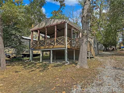 28720 Mistletoe Avenue, Warsaw, MO 65355