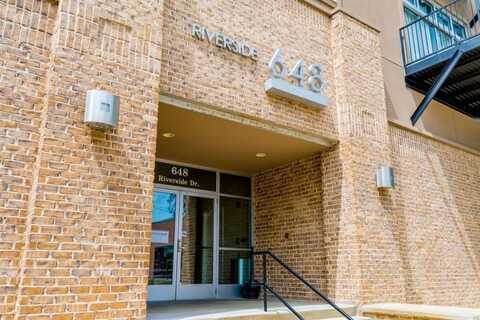 648 RIVERSIDE, Memphis, TN 38103