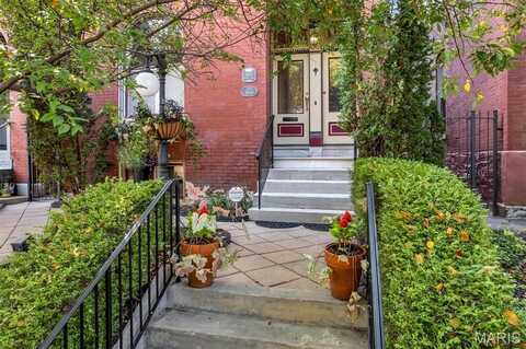 2808 Russell Boulevard, Saint Louis, MO 63104