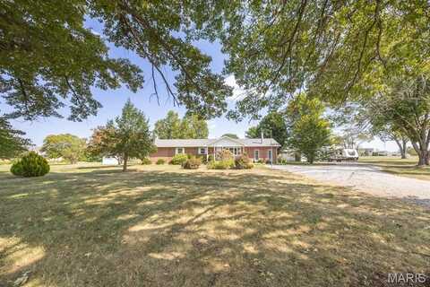 1112 N County Road N, Mascoutah, IL 62258
