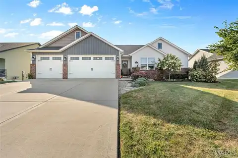 325 McClelland Drive, Troy, IL 62294