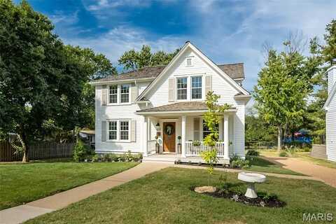 1133 Gilbert Avenue, Rock Hill, MO 63119