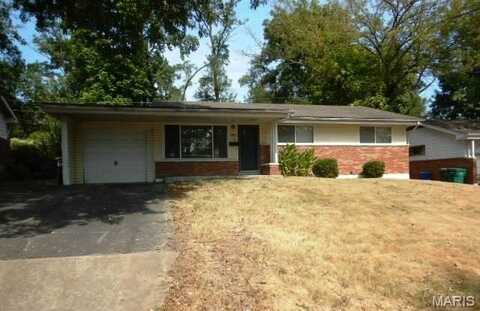 2345 Berwyn Drive, Saint Louis, MO 63136