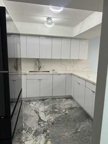 6905 W 2nd Way, Hialeah, FL 33014