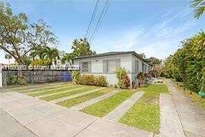 3581 SW 17th St, Miami, FL 33145
