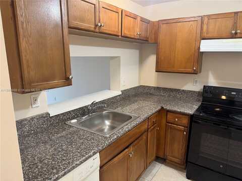 486 NW 165th St Rd, Miami, FL 33169