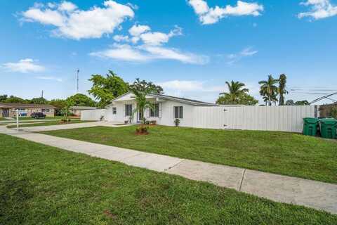 20181 NW 14th Pl, Miami Gardens, FL 33169