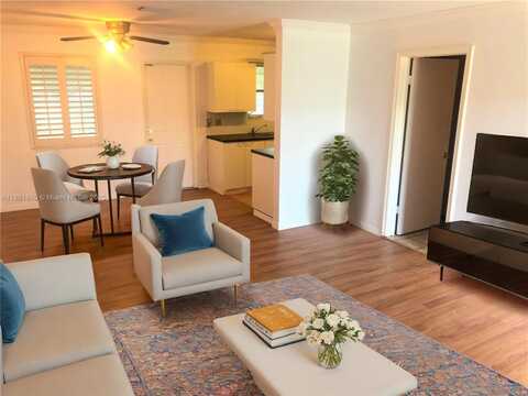 2236 Jackson St, Hollywood, FL 33020