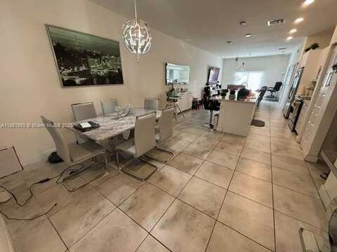 8055 NW 104th Ave, Doral, FL 33178