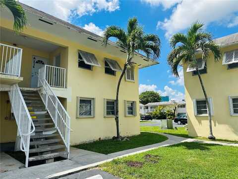 7308 SW 82nd St, Miami, FL 33143