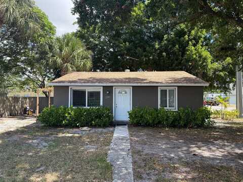 1299 NE 40th Ct, Oakland Park, FL 33334
