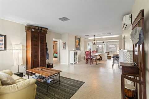3202 Taft St, Hollywood, FL 33021