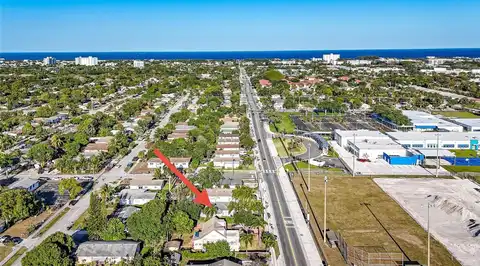 619 SW 10th St, Delray Beach, FL 33444