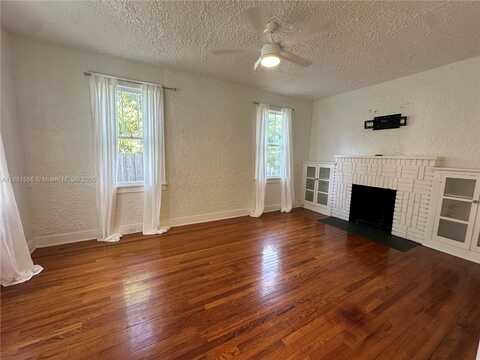 411 SW 19th St, Fort Lauderdale, FL 33315