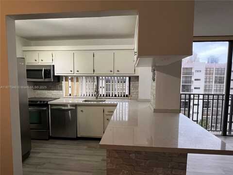 16909 N Bay Rd, Sunny Isles Beach, FL 33160
