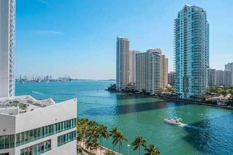 300 S Biscayne Blvd, Miami, FL 33131
