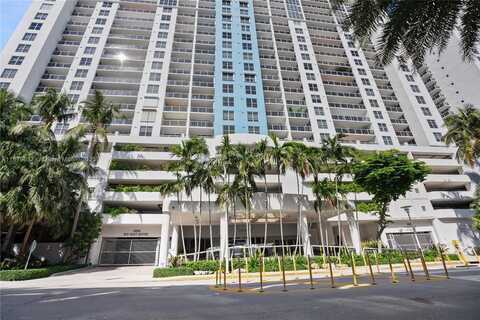 1800 Sunset Harbour Dr, Miami Beach, FL 33139